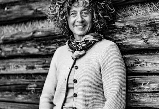 Petra Freund ist eine von 30 Bergführerinnen, die in den Alpen tätig sind