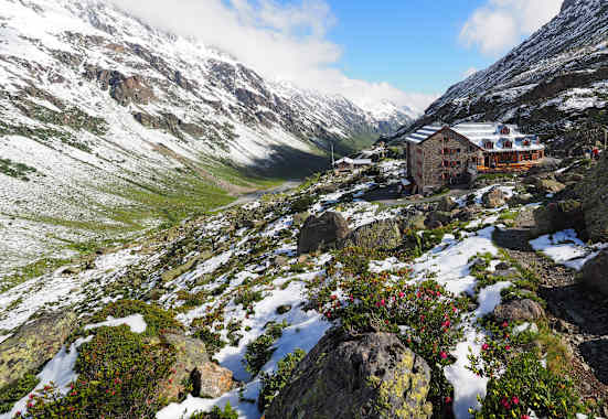 Tirol: Jamtalhütte in der Silvretta