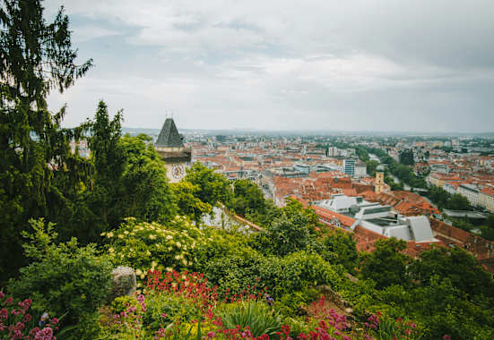 Blick vom Uhrturm über Graz