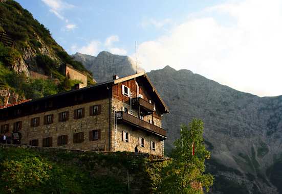 Das Karwendelhaus in Tirol