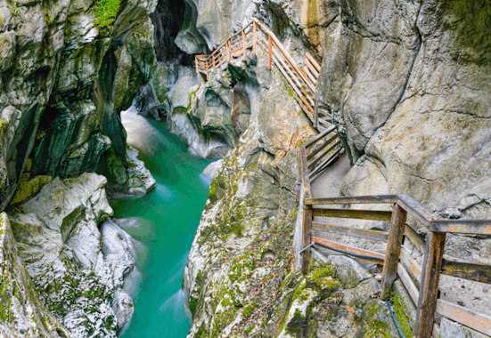 Die Lammerklamm bei Scheffau ist ein überaus beliebtes Ausflugsziele an heißen Sommertagen