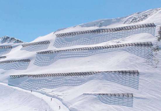 Schutzbau: Lawinenrechen