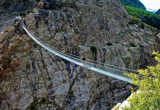 Blick in die Massaschlucht bei Blatten bei Naters im Wallis