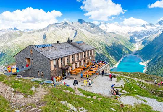 Die Olpererhütte (2.389 m) in den Zillertaler Alpen