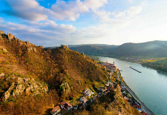 Herbstliches Wandern rund um Dürnstein in der Wachau, Niederösterreich