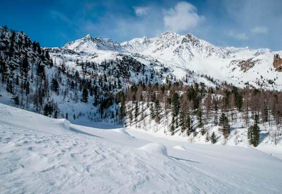 Schneeschuhwandern im idyllischen Südtiroler Ultental