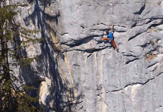 Number One (7b+), Schleierwasserfall