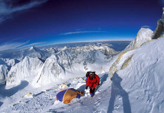 In großer Höhe: Am Gasherbrum II (8.034 m), Karakorum