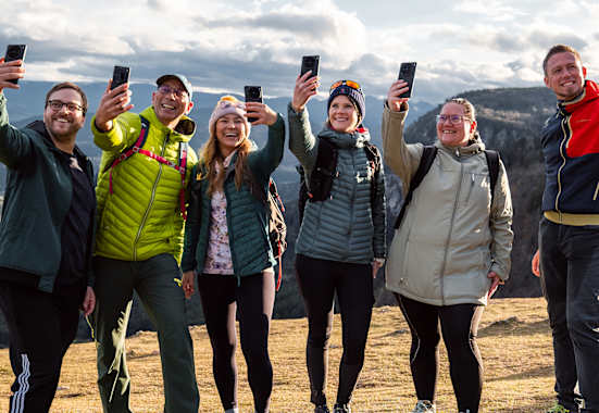 Die Gewinnergruppe erlebte einen Tag voller Inspiration und Entdeckungen inmitten des Naturparks Hohe Wand.