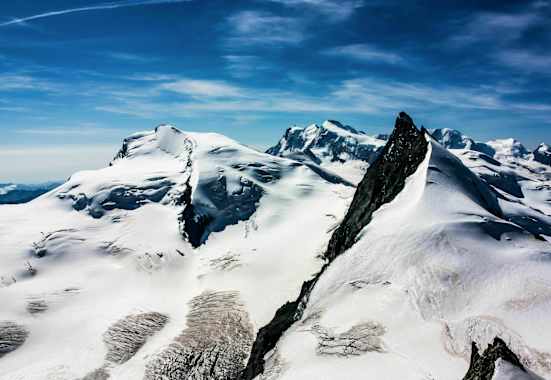 Walliser Alpen: Strahlhorn und Rimpfischhorn in der Mischabelgruppe in der Schweiz