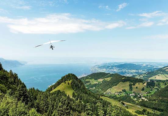 Durchstarten über den Genfersee.
