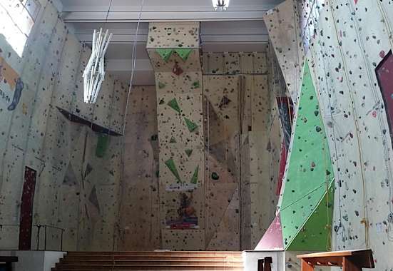 Die Kletterkirche Mönchengladbach