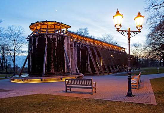 Gradierwerk im Kurpark von Hammer – einst das größte Solereservoir der Region