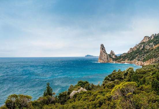 Blick auf die malerische Küste.