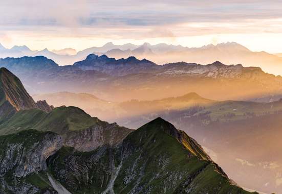 Blick vom Brienzer Rothorn in die Schweizer Alpen