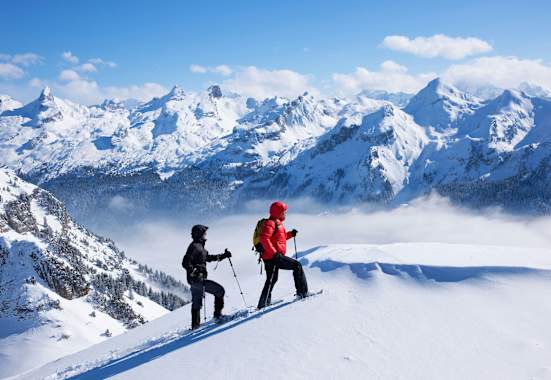 Schneeschuhwanderer in der Schweiz
