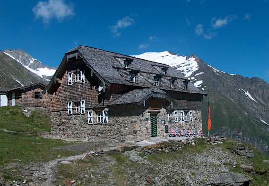 Schutzhaus Neubau in der Goldberggruppe in Salzburg