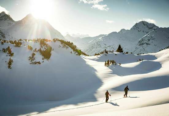 Skitourengeher am Arlberg