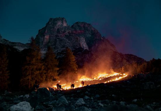 Sonnwendfeuer auf der Zugspitze