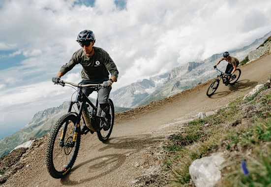 Die Berge in der Schweiz sind ein Eldorado für Mountainbiker.