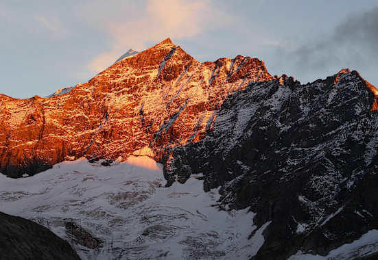Alpenglühen im Stubachtal: Sonnenuntergang in der Weißsee Gletscherwelt im Salzburger Land