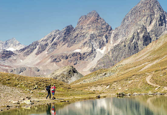 Wanderung: Über die Alp Sura zum Lai Blau