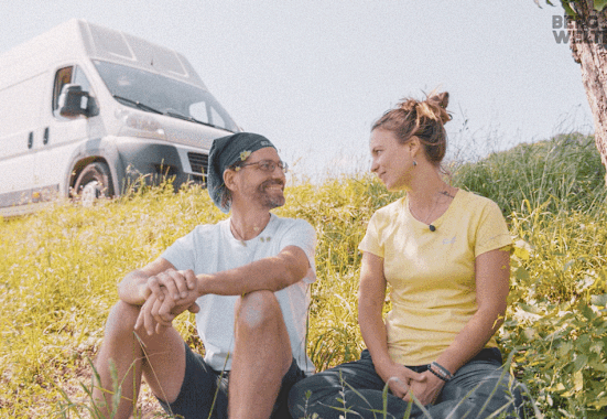 Die beiden Vanlife-Experten Laura und Markus