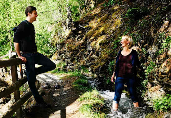 Waalwege sind Lebensadern zum Spazieren gehen.