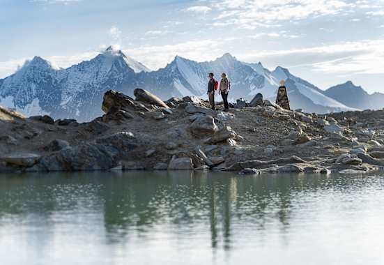 Weg der 4.000er im Saastal im Sommer