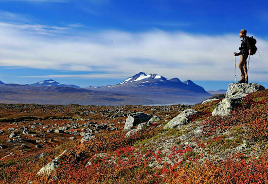 Wanderer im Stora Sjöfallets Nationalpark in Schweden