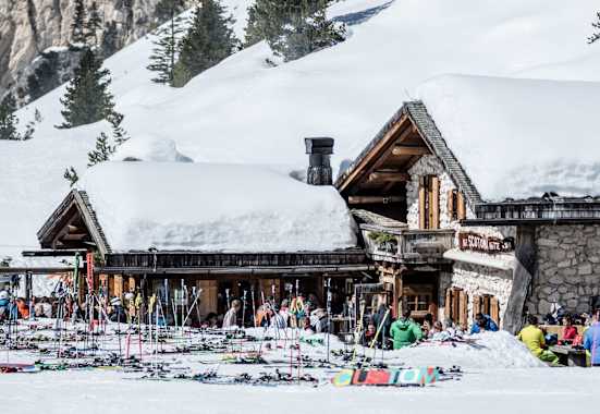 Die Scotonihütte im Winter