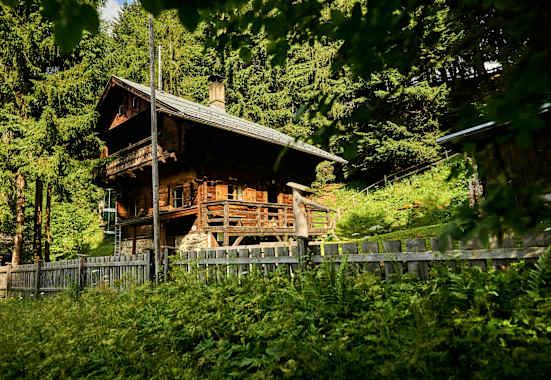 Die Tulferberg Hütte bei Tulfes, oberhalb von Hall in den Tuxer Alpen 