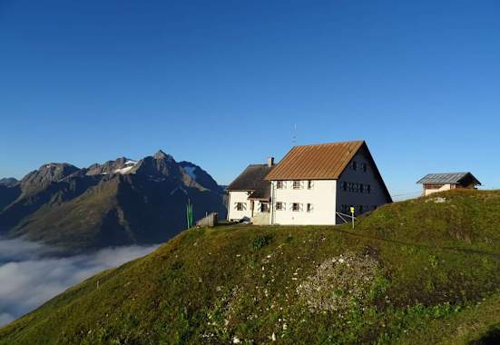 Die Ansbacher Hütte in den Lechtaler Alpen