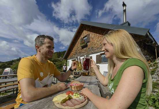Auf der Gräner Ödenalpe lässt es sich wunderbar einkehren.