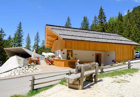 Treffpunkt Zans, oder Info-Zans