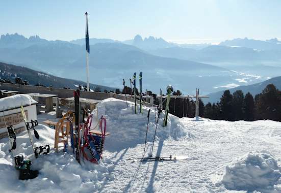 Vor allem Rodler kommen im Winter gerne auf die Klausner Hütte.