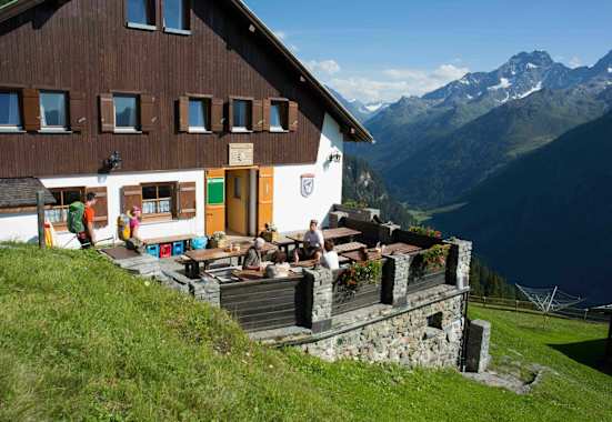 Die Ludwingsburger Hütte am Geigenkamm