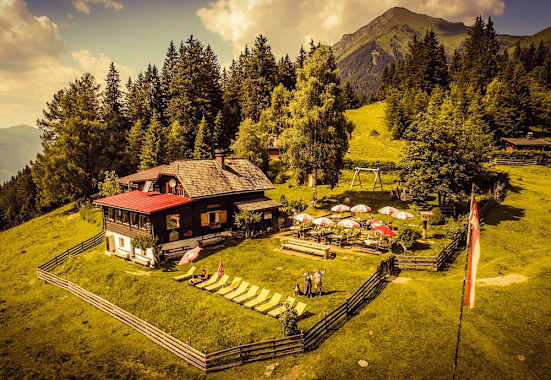 Die Poserhöhe ist eine kleine, urige Einkehrstation am Gamskarkogel in Salzburg