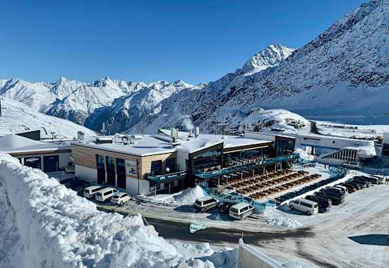 Das Selbstbedienungsrestaurant am Rettenbachgletscher