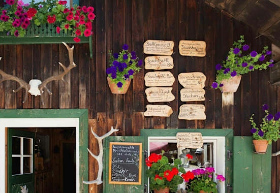 Die Scharnitzer Alm ist besonders urig.