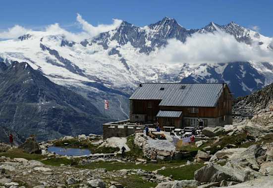 Die Almagellerhütte im Wallis