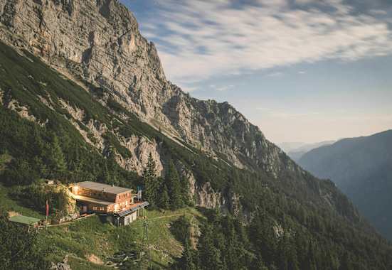 Das Buchsteinhaus an der Südseite des Buchsteinstockes
