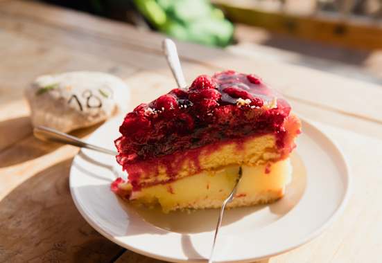 Himbeertorte auf Korbinianhütte