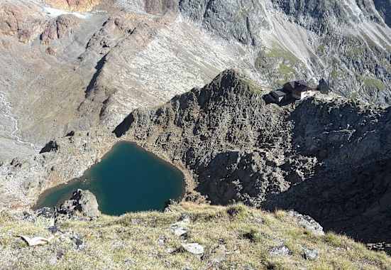 Blick auf die Hildesheimer Hütte von oben