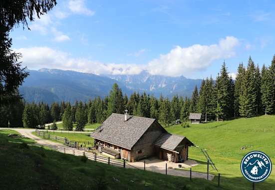 Die Iglmoosalm auf 1.206 m Höhe.