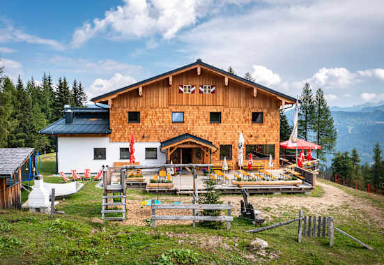 Die Kleinarler Hütte wurde 2022 neu errichtet. 