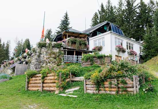 Das Oskar-Schauer-Haus liegt auf der Terenbachalpe in der Steiermark. 