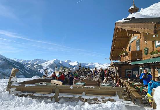 Im Winter wird die Panorama Alm gerne von Skifahrern besucht.