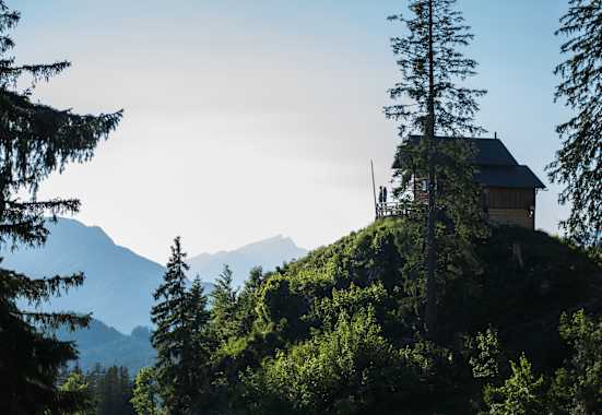Die Raschberghütte im Toten Gebirge