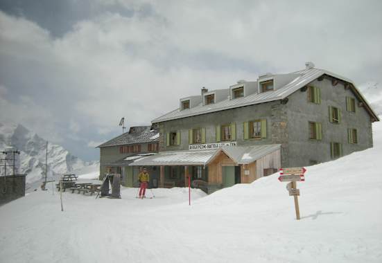 Rifugio Pizzini-Frattola